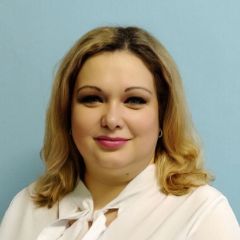 Махначева Елена