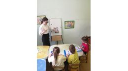 Занятие учителя-логопеда  ГБОУ Школа №1708 г. Москва С.Г. Евдокимовой с воспитанниками ГБОУ Школа №1534 по разделу «Формирование фразовой речи и грамматических категорий»